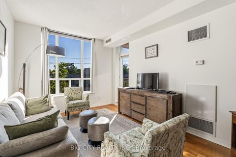 Photo 1 at 412 - 455 Rosewell Avenue, Lawrence Park South, Toronto