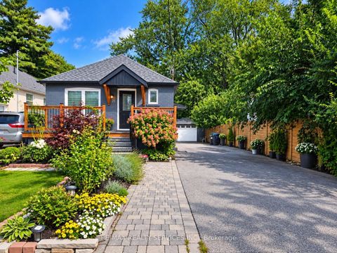 Photo 1 at 21 Mcintosh Avenue, Queensway, Toronto