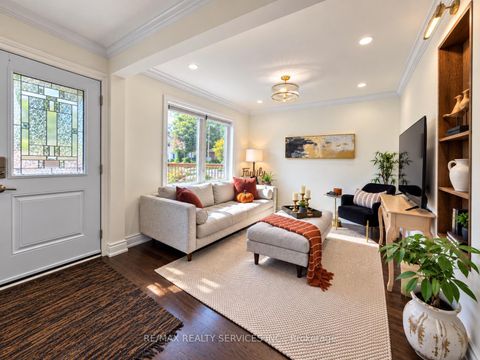 Photo 4 at 21 Mcintosh Avenue, Queensway, Toronto