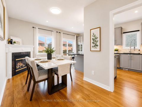 Photo 13 at 134 Humberland Drive, Oak Ridges, Richmond Hill