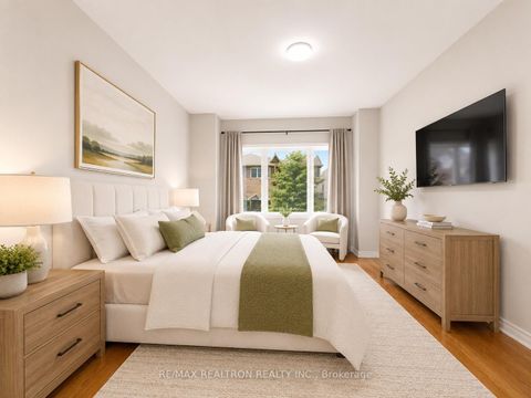 Photo 20 at 134 Humberland Drive, Oak Ridges, Richmond Hill