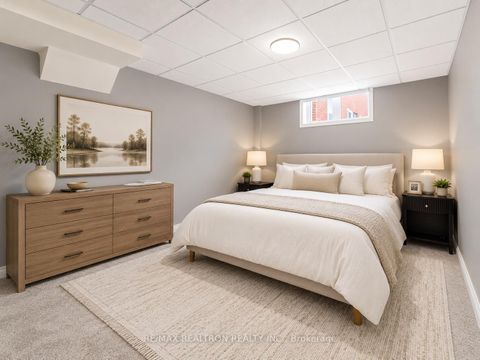 Photo 38 at 134 Humberland Drive, Oak Ridges, Richmond Hill