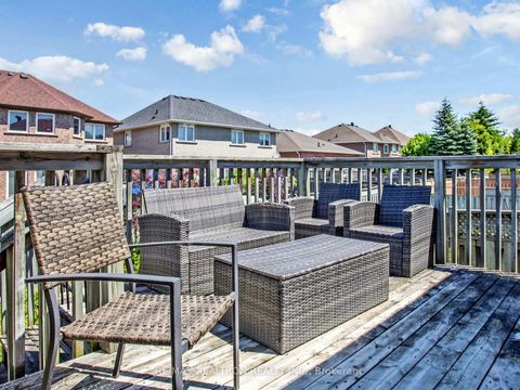 Photo 45 at 134 Humberland Drive, Oak Ridges, Richmond Hill