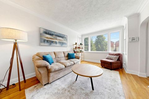 Photo 5 at 120 Pitt Avenue, Birchmount, Toronto