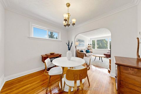 Photo 9 at 120 Pitt Avenue, Birchmount, Toronto