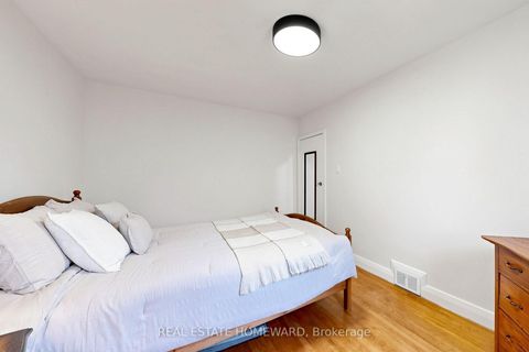 Photo 16 at 120 Pitt Avenue, Birchmount, Toronto