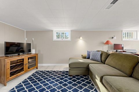 Photo 26 at 120 Pitt Avenue, Birchmount, Toronto