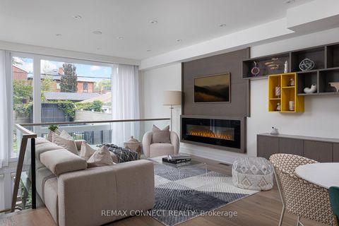 Photo 3 at 164 Aldwych Avenue, East York, Toronto