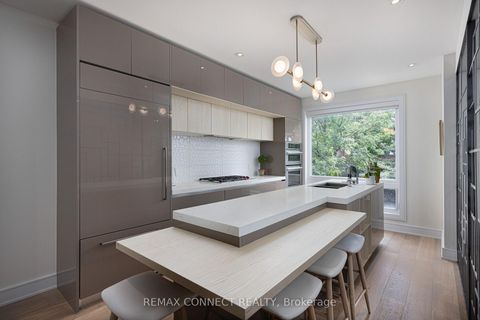 Photo 17 at 164 Aldwych Avenue, East York, Toronto