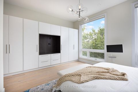 Photo 25 at 164 Aldwych Avenue, East York, Toronto