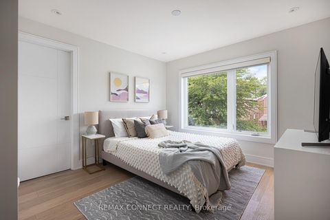 Photo 28 at 164 Aldwych Avenue, East York, Toronto