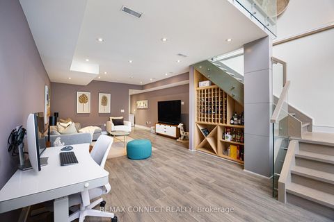 Photo 40 at 164 Aldwych Avenue, East York, Toronto