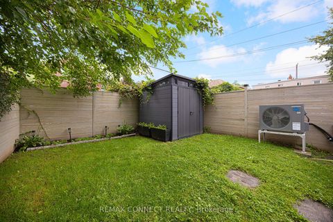 Photo 47 at 164 Aldwych Avenue, East York, Toronto