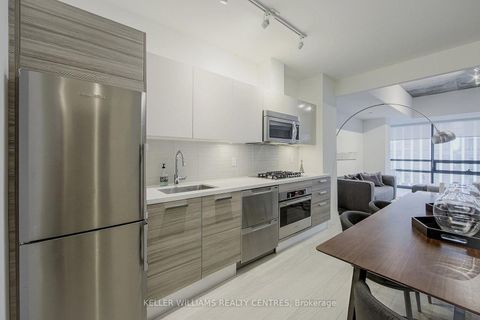Photo 6 at 501 - 224 King Street West Street W, Waterfront Communities C1, Toronto