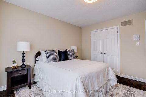 Photo 29 at 7 Mendip Crescent, Dorset Park, Toronto