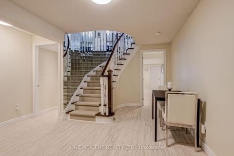 Photo 34 at 7 Mendip Crescent, Dorset Park, Toronto