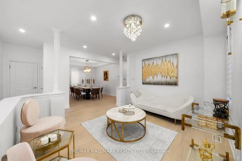 Photo 13 at 101 Ravine Edge Drive, Jefferson, Richmond Hill