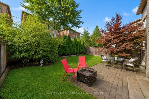 Photo 27 at 101 Ravine Edge Drive, Jefferson, Richmond Hill