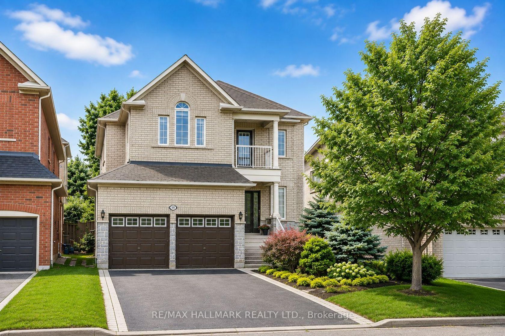 101 Ravine Edge Drive, Jefferson, Richmond Hill 