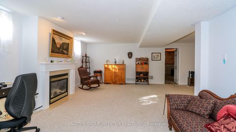 Photo 13 at 28 Brookfield Crescent, Bayshore, Barrie
