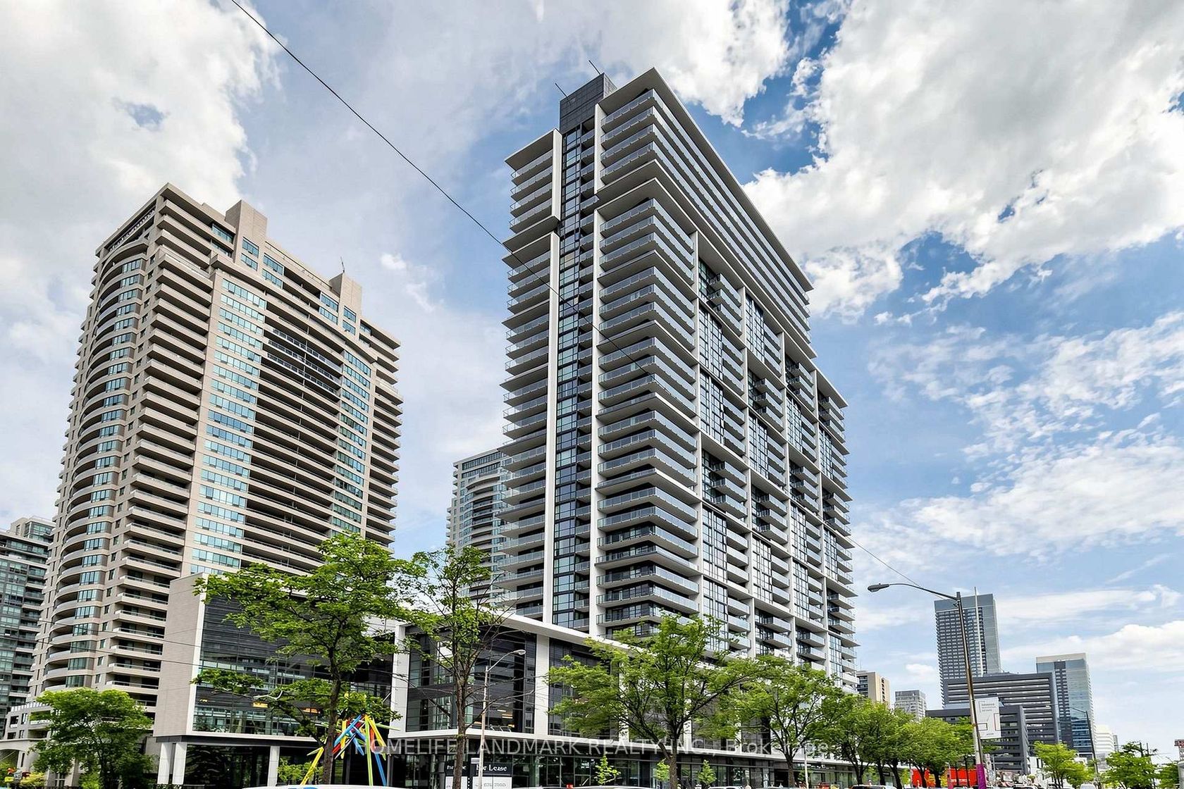 1110 - 4955 Yonge Street, Willowdale East, Toronto photo number 2