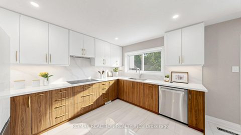 Photo 12 at 41 Beardmore Crescent, Steeles, Toronto