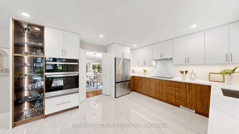 Photo 13 at 41 Beardmore Crescent, Steeles, Toronto