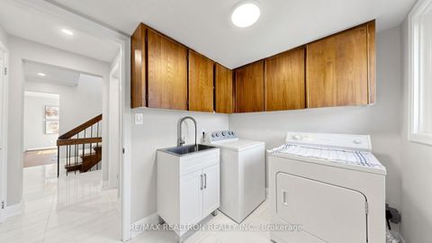 Photo 16 at 41 Beardmore Crescent, Steeles, Toronto