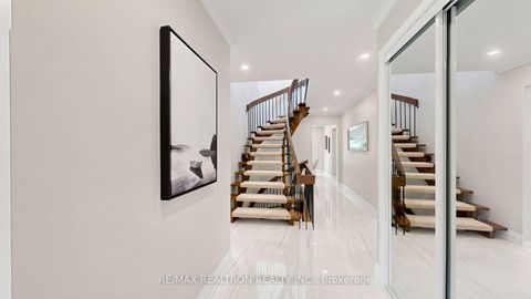Photo 18 at 41 Beardmore Crescent, Steeles, Toronto