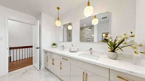 Photo 33 at 41 Beardmore Crescent, Steeles, Toronto