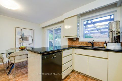 Photo 15 at 93 Poplar Heights Drive, Humber Valley, Toronto