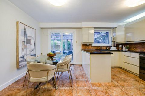 Photo 16 at 93 Poplar Heights Drive, Humber Valley, Toronto