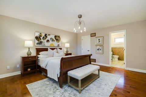 Photo 25 at 93 Poplar Heights Drive, Humber Valley, Toronto