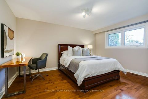 Photo 28 at 93 Poplar Heights Drive, Humber Valley, Toronto