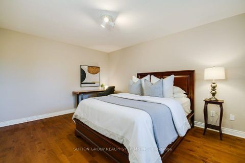 Photo 30 at 93 Poplar Heights Drive, Humber Valley, Toronto
