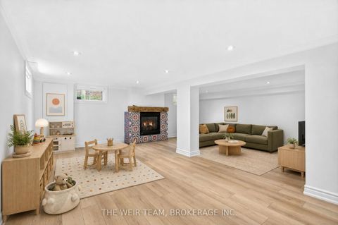 Photo 35 at 92 Gradwell Drive, Cliffcrest, Toronto