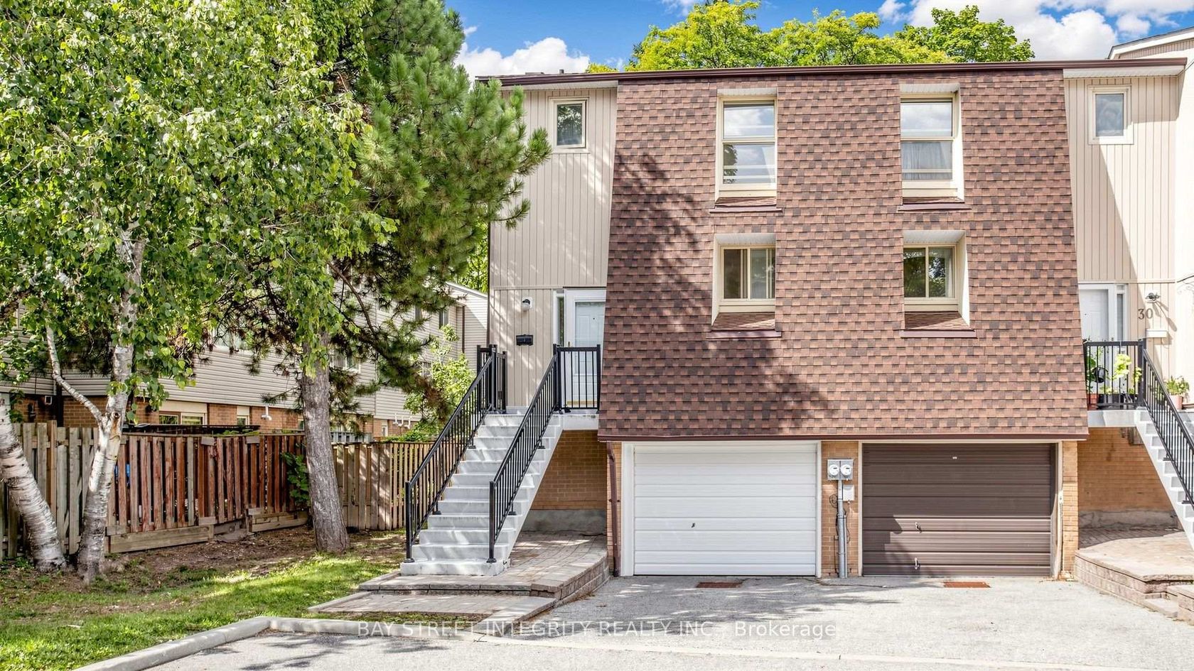 28 Townsend Road, Hillcrest Village, Toronto photo 4