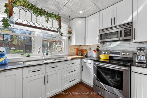 Photo 6 at 79 Penetang Street, Codrington, Barrie
