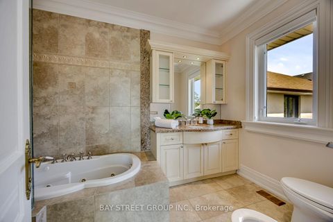 Photo 31 at 56 Winchester Lane, South Richvale, Richmond Hill