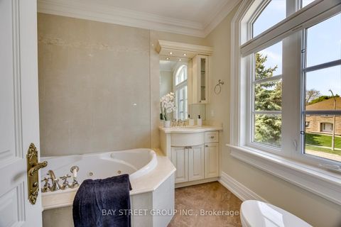 Photo 33 at 56 Winchester Lane, South Richvale, Richmond Hill
