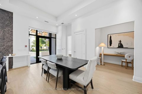 Photo 4 at 101 - 2 Forest Hill Road, Forest Hill South, Toronto