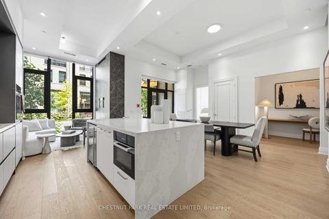 Photo 9 at 101 - 2 Forest Hill Road, Forest Hill South, Toronto