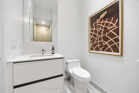 Photo 18 at 101 - 2 Forest Hill Road, Forest Hill South, Toronto