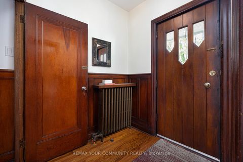 Photo 25 at 29 Denison Avenue, Chinatown, Toronto