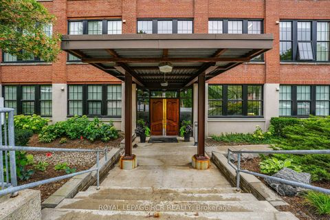 Photo 1 at 207 - 543 Timothy Street, Central Newmarket, Newmarket