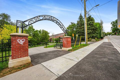 Photo 37 at 207 - 543 Timothy Street, Central Newmarket, Newmarket