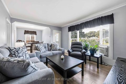 Photo 3 at 1351 Warden Avenue, Maryvale, Toronto