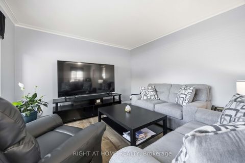 Photo 4 at 1351 Warden Avenue, Maryvale, Toronto