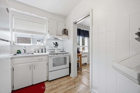 Photo 9 at 1351 Warden Avenue, Maryvale, Toronto