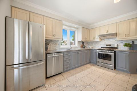 Photo 14 at 189 Aileen Avenue, Eglinton West, Toronto